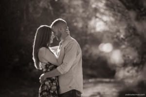 sedona-engagement-photogrpahy-cathedral-rock-proposal-hug
